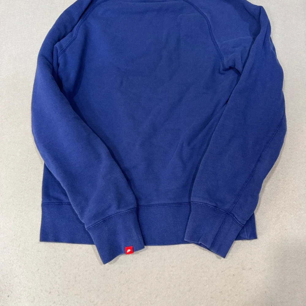 Nike crewneck sweatshirt